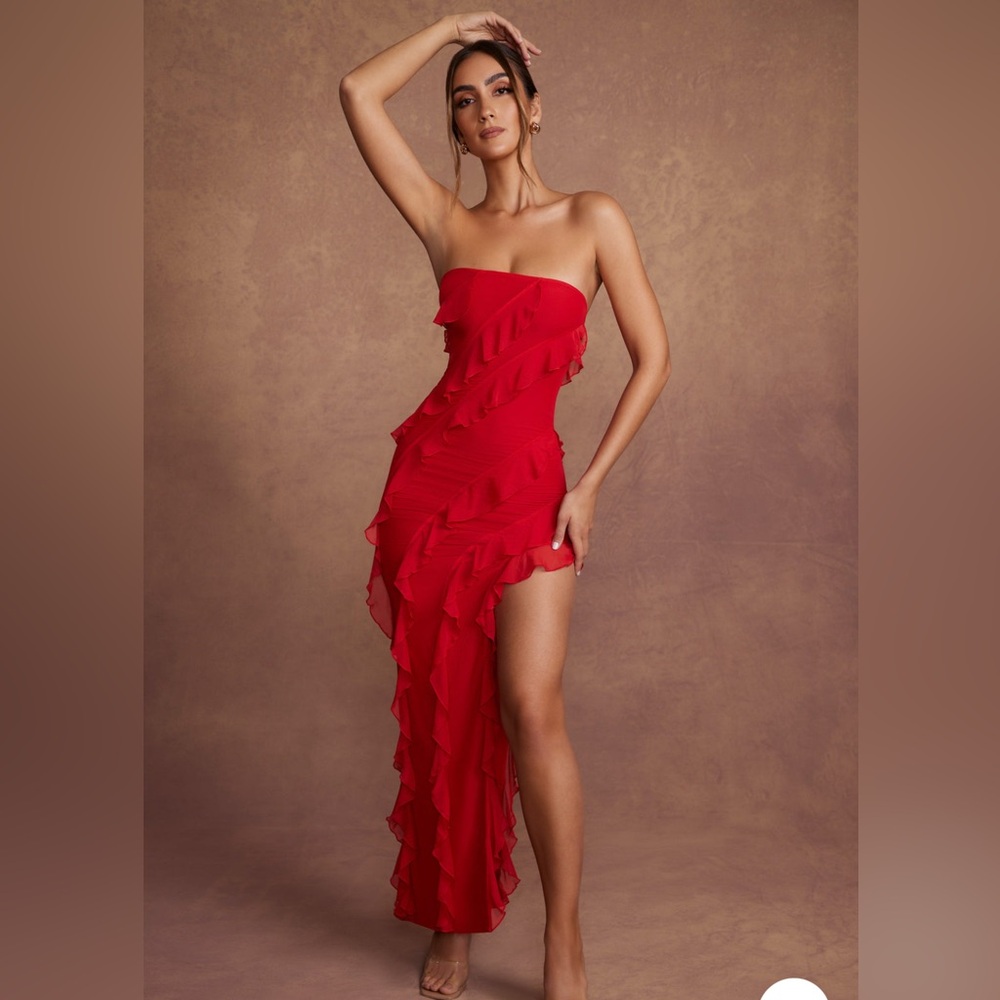Bandeau Ruffle Detail Maxi Dress in Red- Strapless
